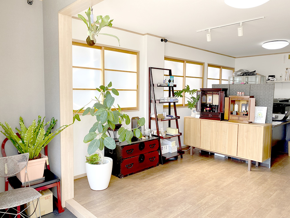 店舗をリニューアルをしました